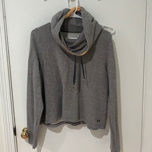 Grey cropped hoodie